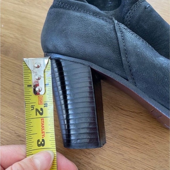 Vince Camuto Booties - Picture 4 of 4